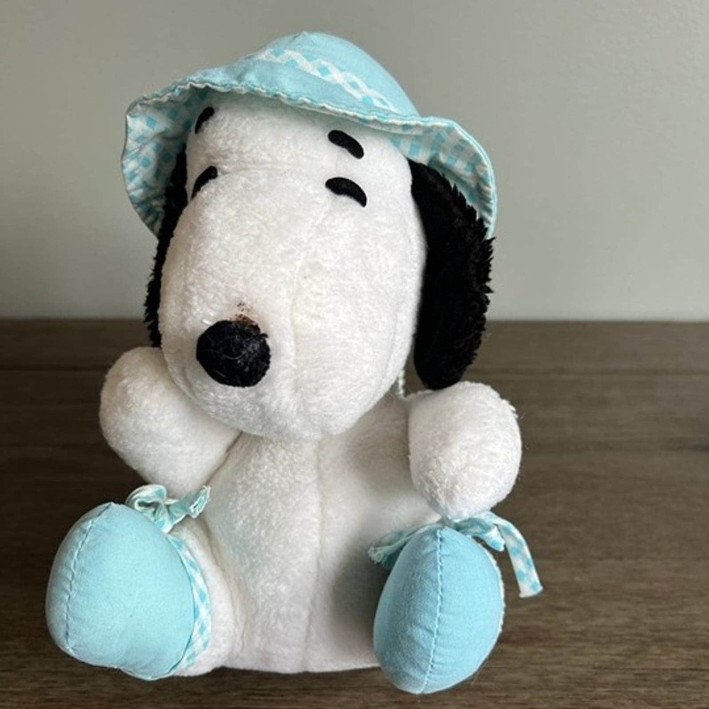 Vintage Knickerbocker Baby Snoopy Plush Peanuts Blue Hat Booties Collectible Toy